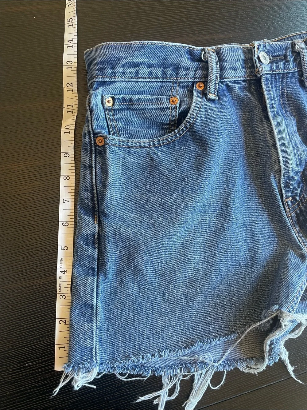 Levi's 505 Blue Denim Cutoff Raw Hem High Waisted Jean Shorts W33 Med